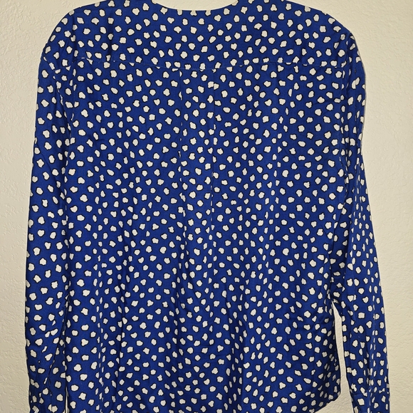 Jones New York Blue and White Button Down Shirt - Picture 2 of 5